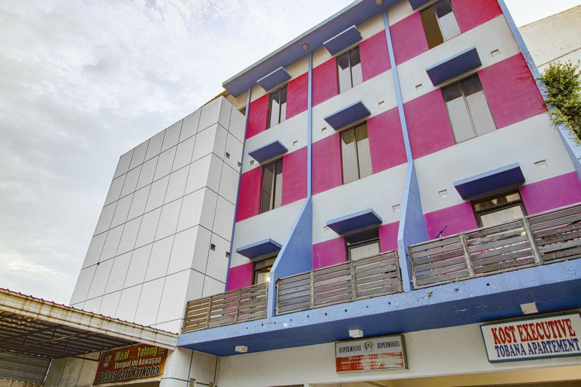 Tobana House Bintaro Ξενοδοχείο Τζακάρτα Εξωτερικό φωτογραφία