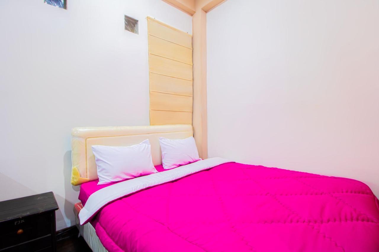 Tobana House Bintaro Ξενοδοχείο Τζακάρτα Εξωτερικό φωτογραφία